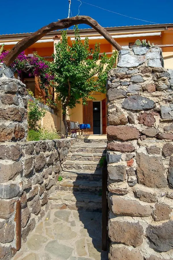 Casa Sulla Spiaggia Beach Home Steps To Beach Cala Gonone Italie