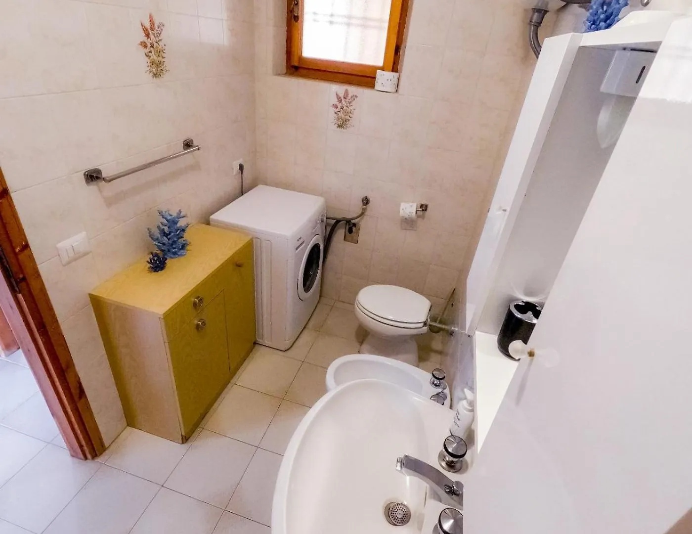 Appartement Casa Sulla Spiaggia Beach Home Steps To Beach Cala Gonone