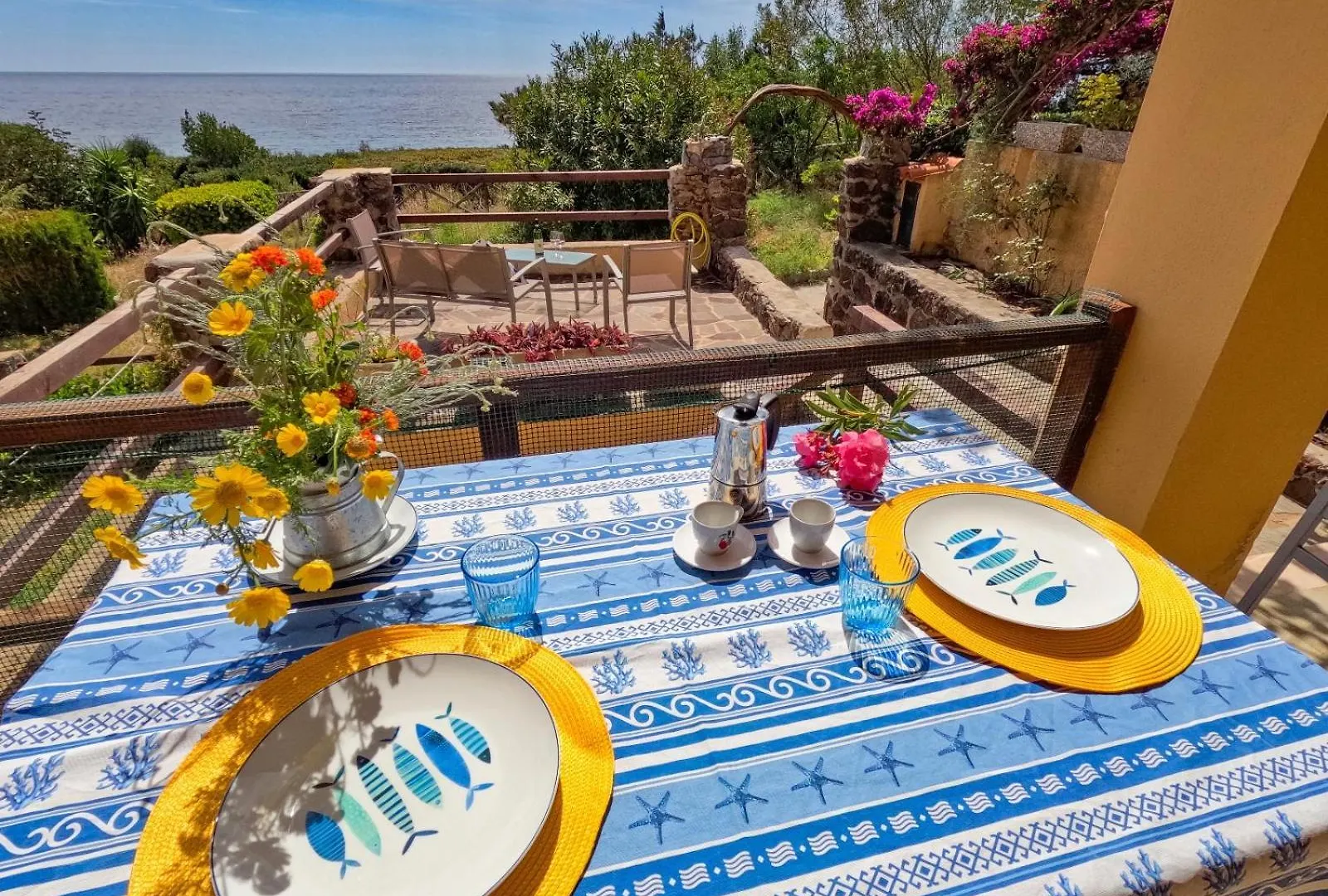 Casa Sulla Spiaggia Beach Home Steps To Beach Cala Gonone 0*,  Italie
